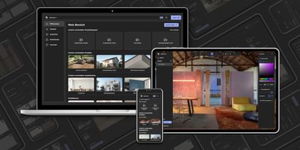 Laptop, Tablet und Smartphone zeigen dasselbe Tool in Dunkelansicht mit Raumgestaltung